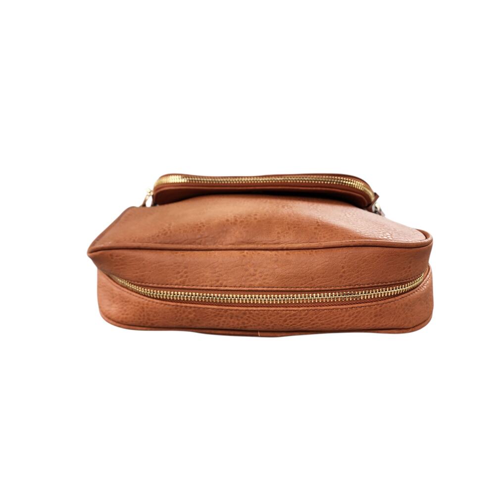 Moda Luxe Dandelion Vegan Leather Large Crossbody Messenger Bag - Picture 9 of 12